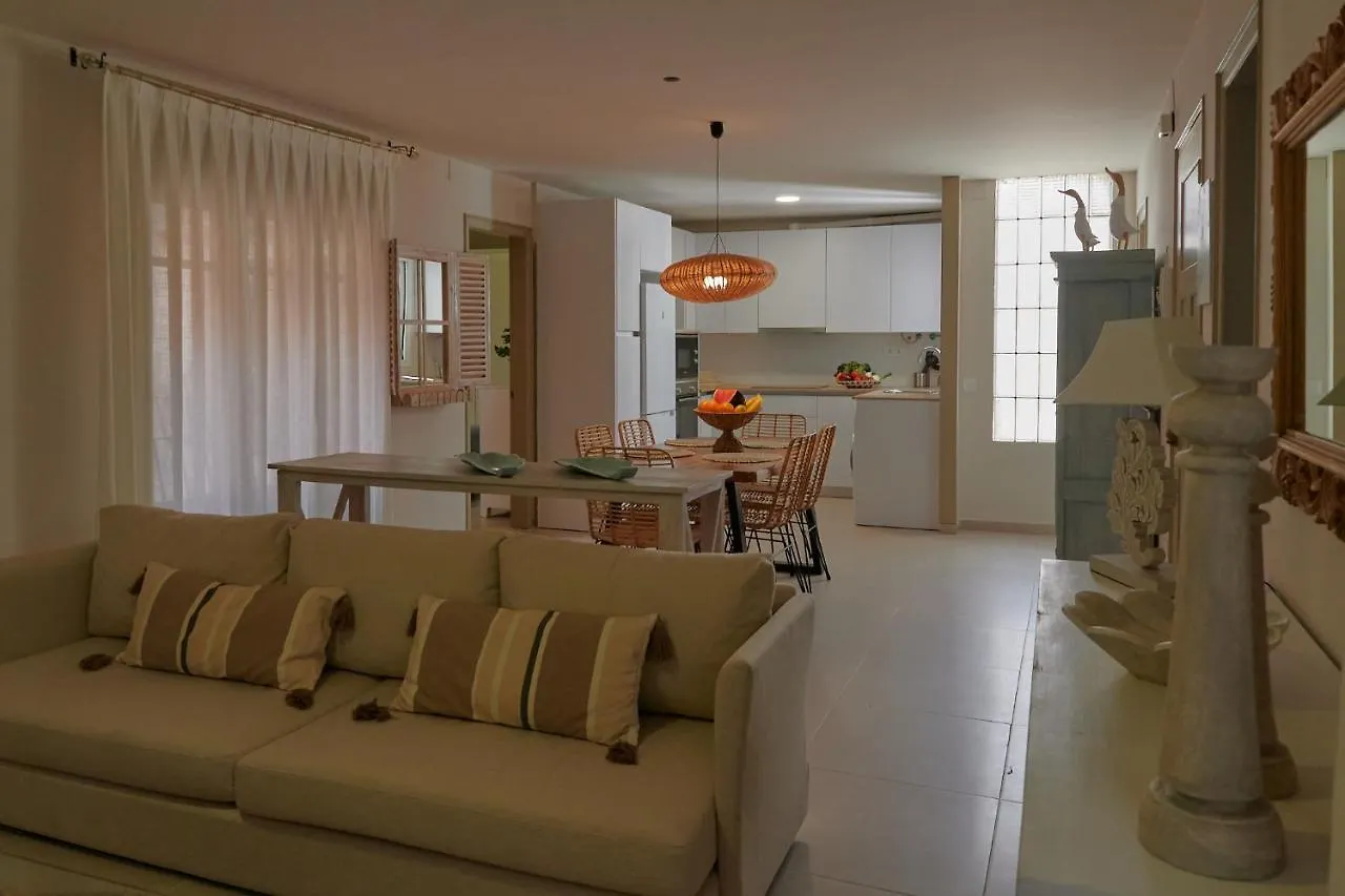 Apartament Dharma Experience Cambrils Facebook 0*,
